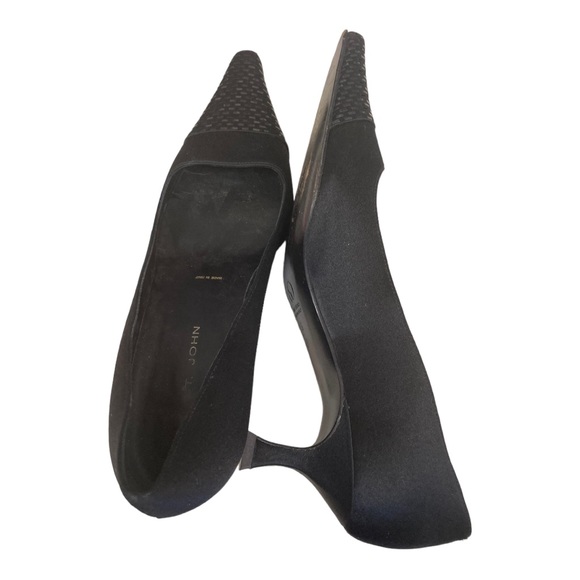 St John Black Satin Kitten Heel Pumps with Sequin Toe Size 6B - Picture 7 of 9